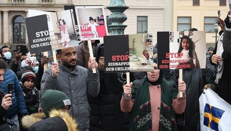 حماية الأطفال في السويد تزعج أهالي مهاجرين مسلمين