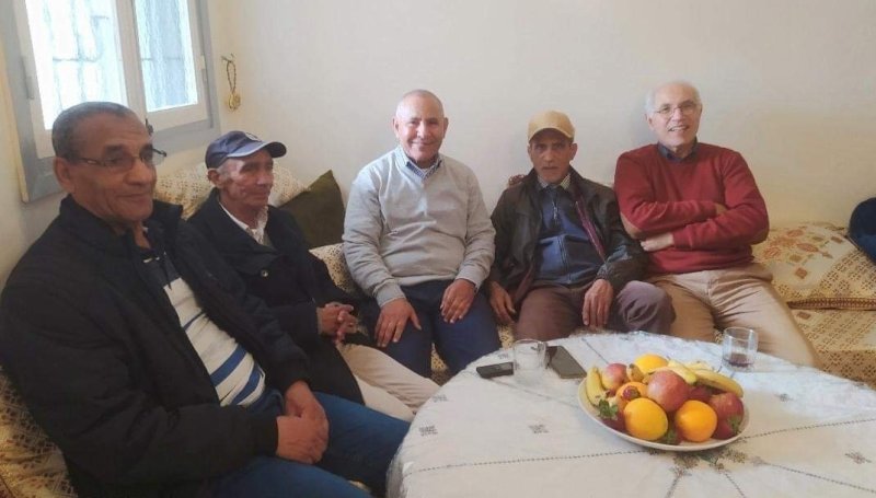 من اليمين: حمادي كيروم، محمد بلاجي، المصطفى اجماهري، مبارك بيداقي وأحمد لعيوني