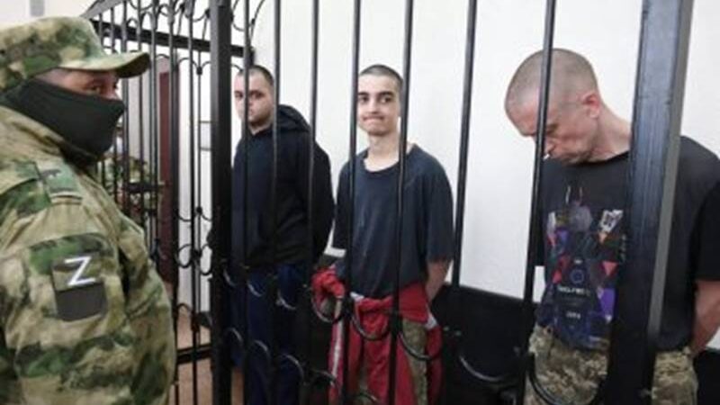 ما هي الأهداف الخفية لمحاكمة “المرتزقة” في دونيتسك؟