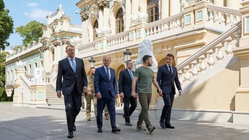 موسكو تخلط الاوراق… وأوكرانيا تعيد الاتحاد الأوروبي إلى البلقان