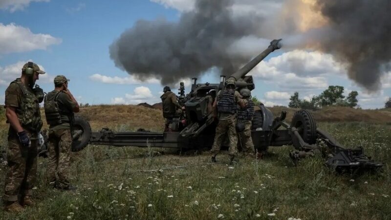 اليوم 162 للحرب: روسيا تدمر قاعدة اسلحة في لفوف