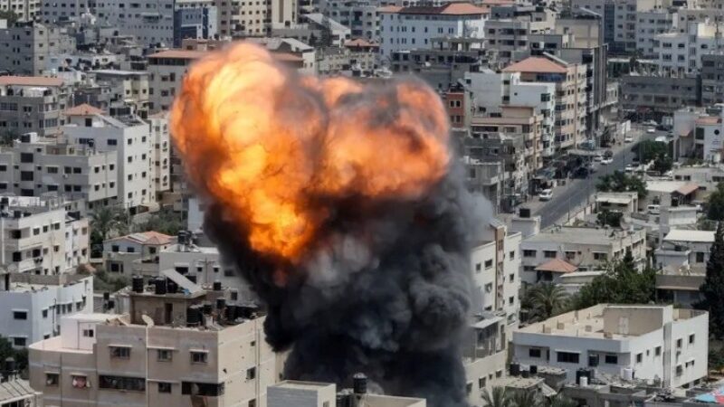 العدوان الاسرائيل على غزة يتواصل .. ووساطة مصرية لوقف النار