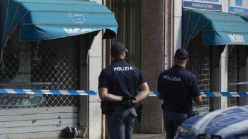 قنبلتان أمام القنصلية اللبنانية في ميلانو