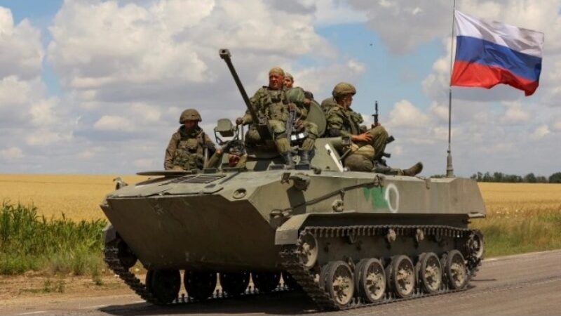 اليوم 222 للحرب: تقدم جديد شرقا للجيش الاوكراني وقتال عنيف في ميكولايف