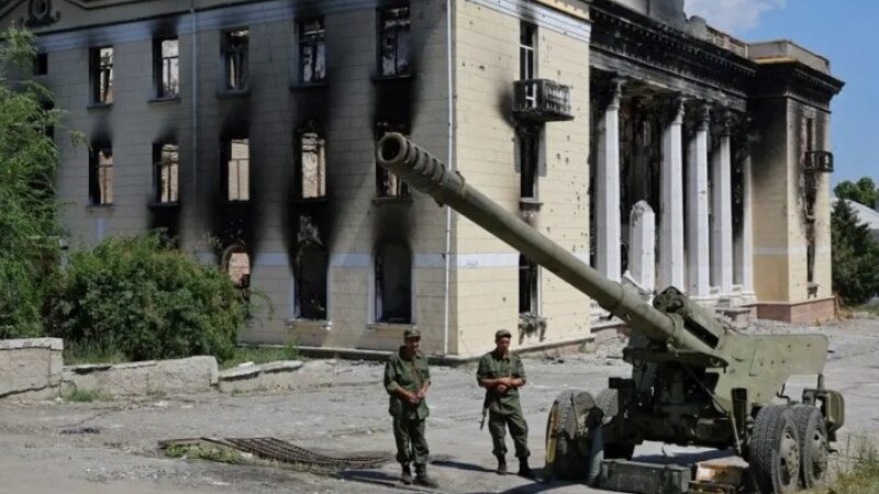 اليوم 224 للحرب: روسيا تستعد لهجوم مضاد في خيرسون وتخاف من تقدم كييف في لوغانسك