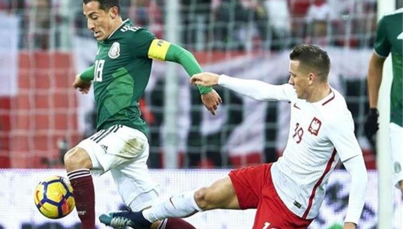 تعادل سلبي بين فريقي بولندا والمكسيك