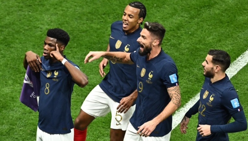 منتخب فرنسا يقصي إنجلترا ويتأهل لنصف نهائي كأس العالم 2022 وموعده القادم مع أسود الأطلس