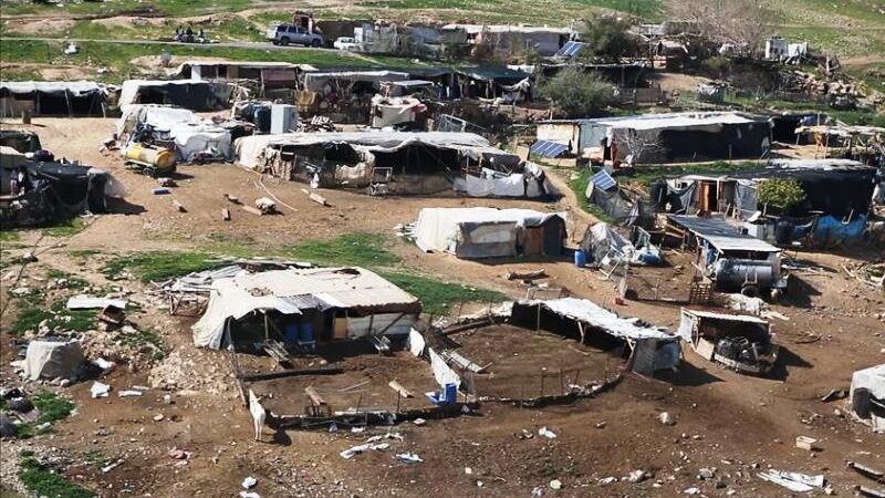 إسرائيل تهدد بهدم قرى فلسطينية وطرد سكانها .. ووساطة أميركية لوقف التصعيد