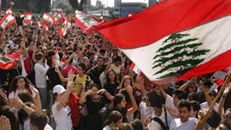 المغتربون اللبنانيون يحذرون: هوية الدولة تتغير نحو المجهول!