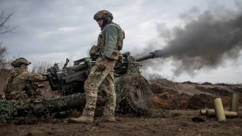 اليوم 381 للحرب: معارك طاحنة شرقي أوكرانيا والصين تتحرك على خط السلام