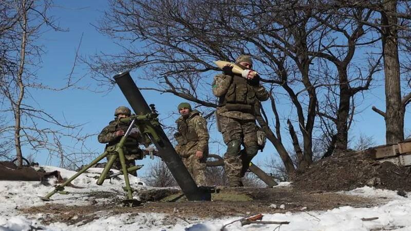 اليوم 380 للحرب: كييف تستعد لهجوم معاكس في باخموت