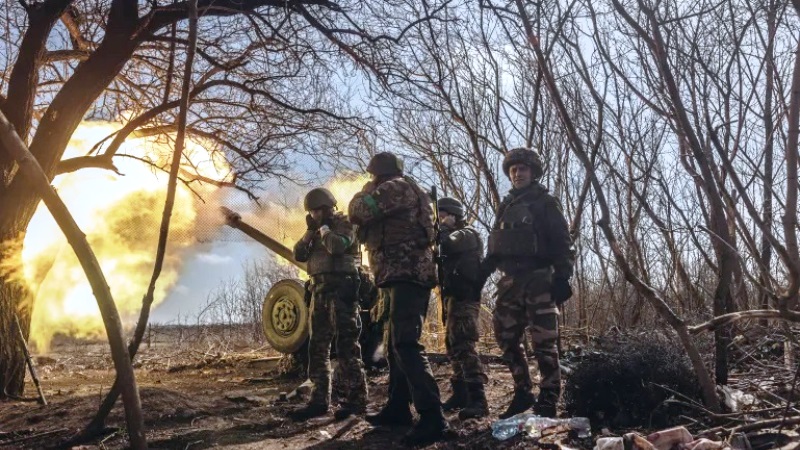 الجيش الأوكراني يهاجم لواء روسي قرب باخموت وفرنسا تدعو الصين لاقناع موسكو انها في طريق مسدود