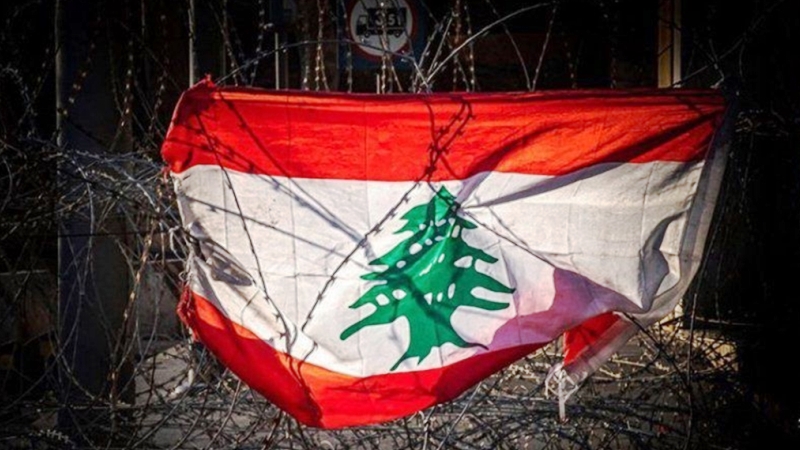 لبنان في عنق الزجاجة