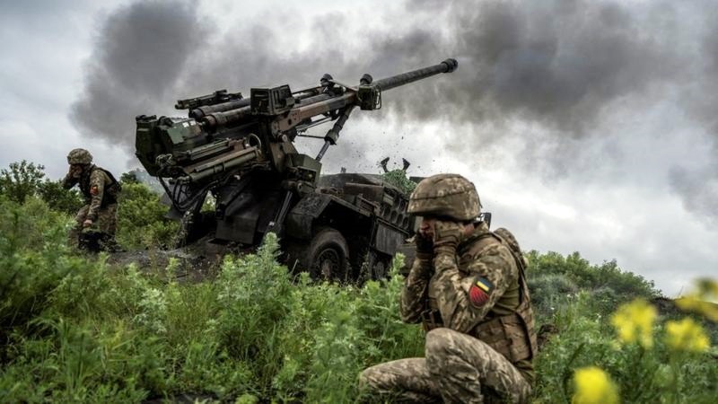 الجيش الأوكراني يتسلم ذخائر عنقودية .. وبوتين يؤكد تأثيرها غير حاسم