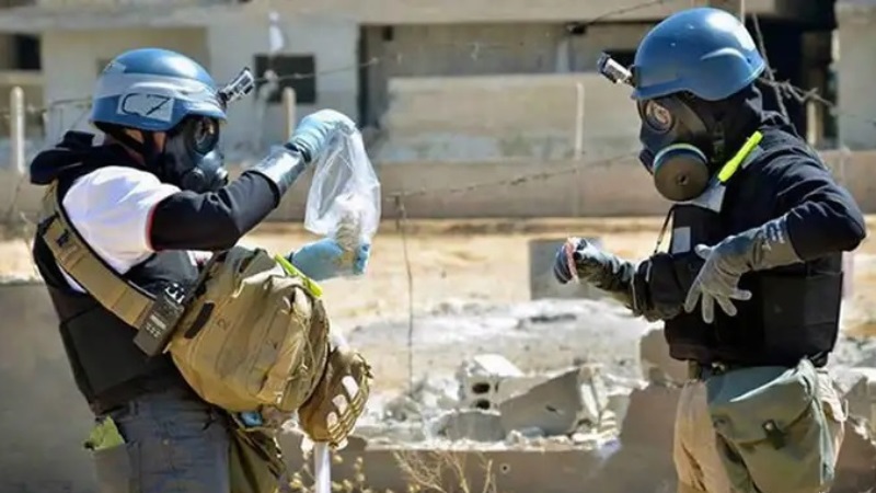 إسرائيل تدعي وقوع أسلحة كيميائية سورية بيد حزب الله .. وقد تقصفها