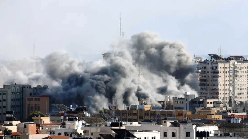 إرتفاع اعداد القتلى والجرحى من الجانبين وتدمير ابراج في غزة