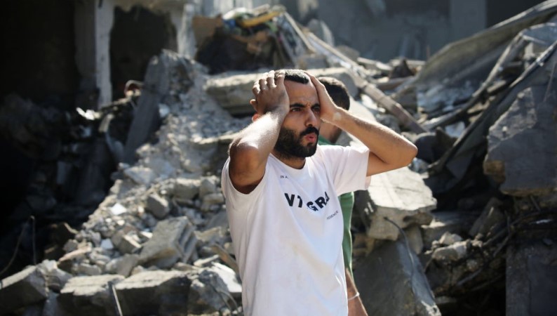 “طوفان الأقصى”: غزة في جحيم القصف والتهجير .. والاجتياح البري على نار حامية